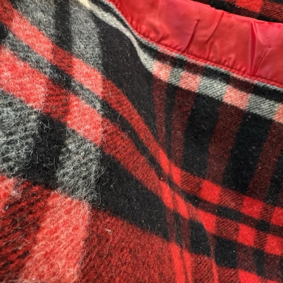 Vintage Pearce Wool Tartan Plaid Cottage Blanket Red Black Cream Xmas 67" x 80" - Picture 5 of 6